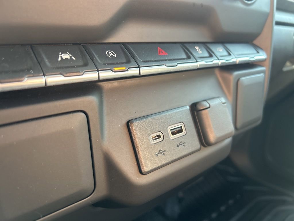 Used 2022 Chevrolet Silverado 1500 W/T w/ WT Value Package image 30