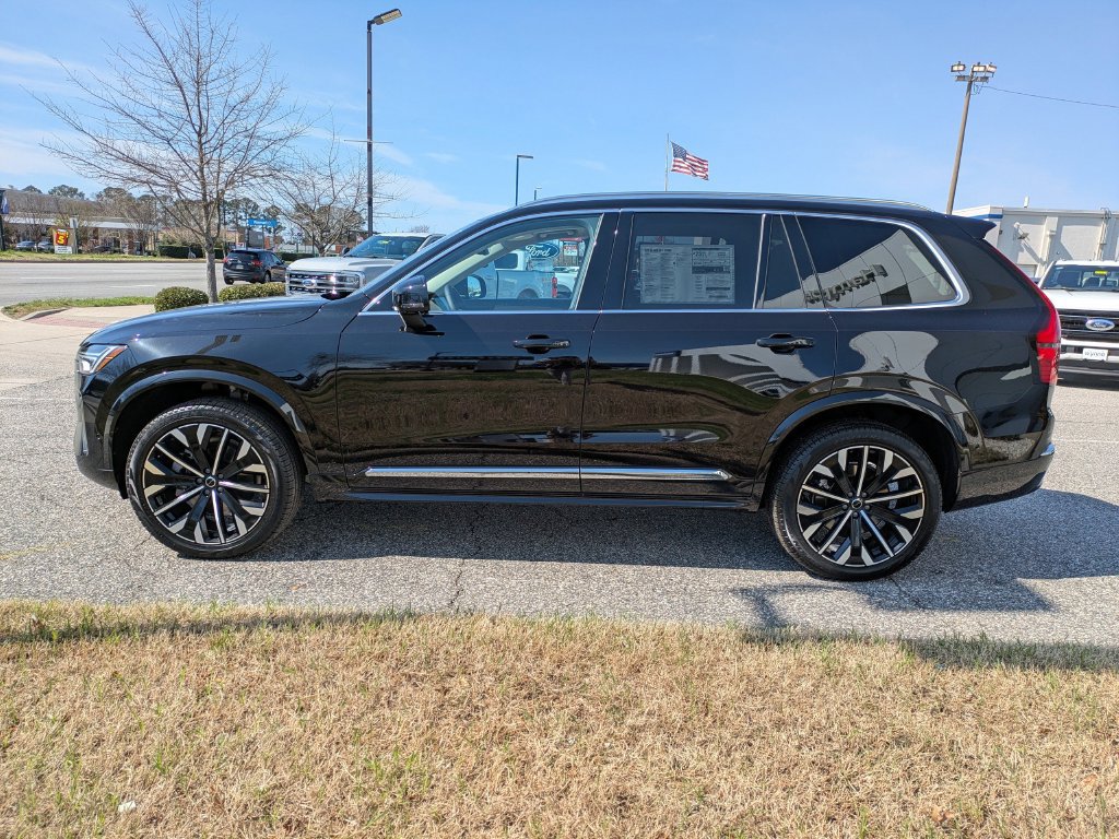 New 2026 Volvo XC90 B6 Plus w/ Protection Package Premier AWD/4WD image 7