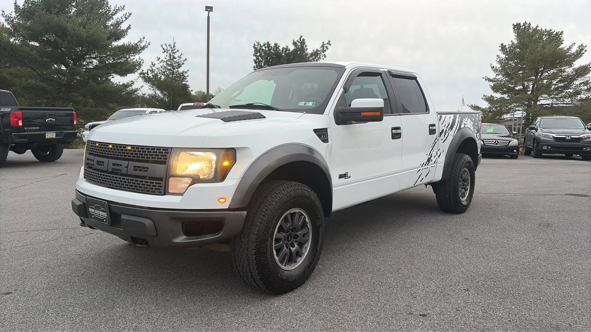 Used 2011 Ford F150 Raptor w/ Raptor Luxury Pkg image 13