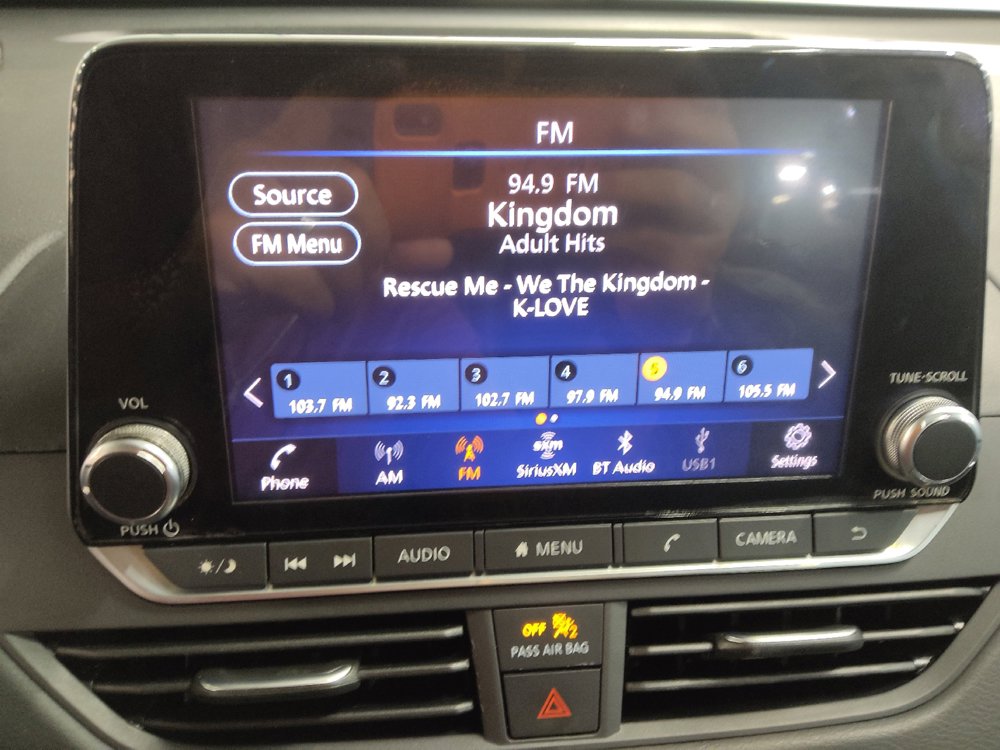 Used 2021 Nissan Altima 2.5 SR FWD image 25