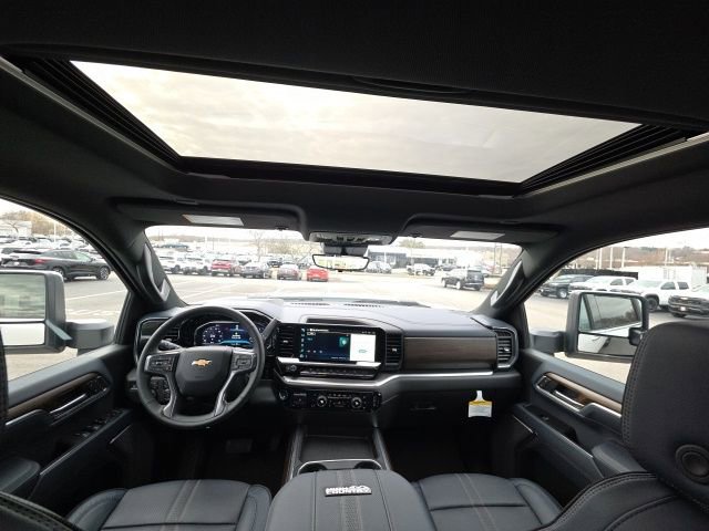 New 2025 Chevrolet Silverado 3500 High Country w/ High Country Premium Package image 16