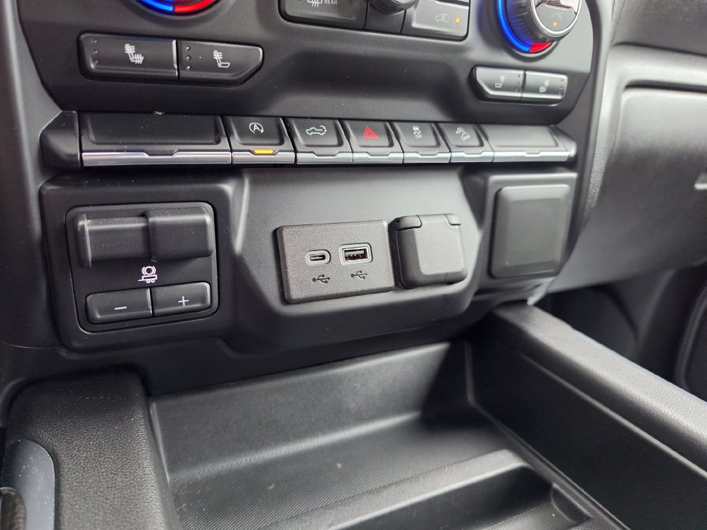 Used 2019 Chevrolet Silverado 1500 LT Trail Boss AWD/4WD image 22