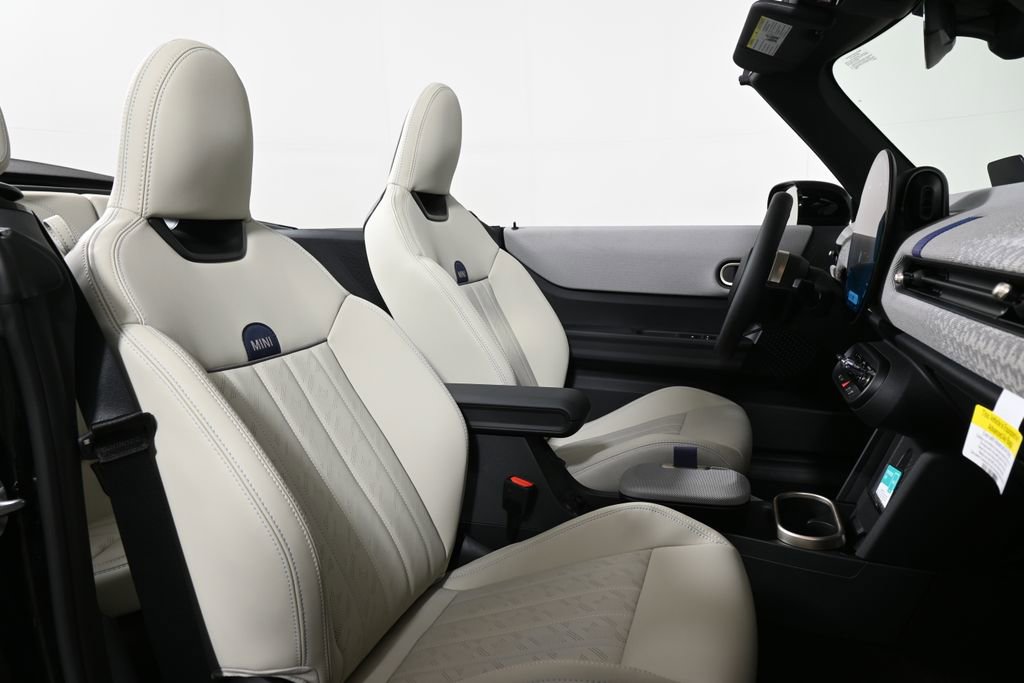 New 2026 MINI Cooper S image 25