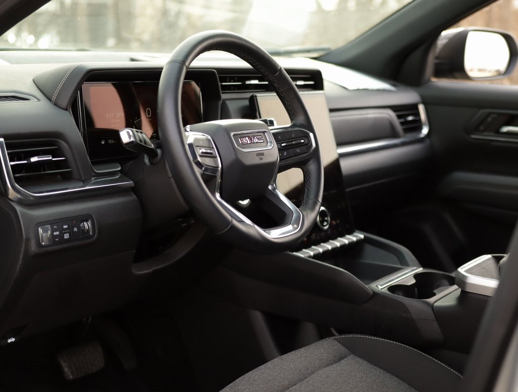 Used 2025 GMC Terrain Elevation image 9