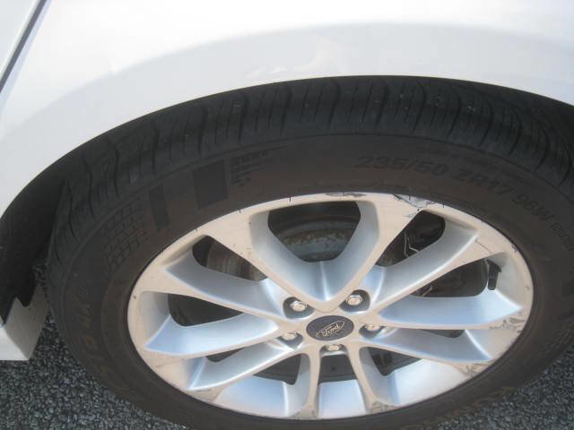 Used 2019 Ford Fusion SE image 31