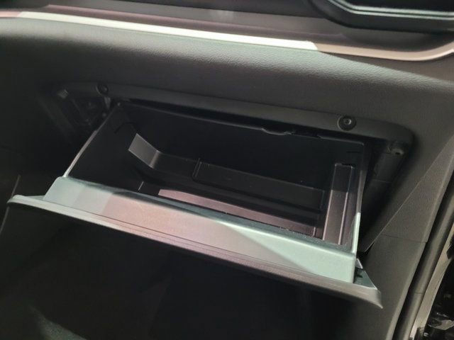 Used 2022 Ford Explorer XLT image 61