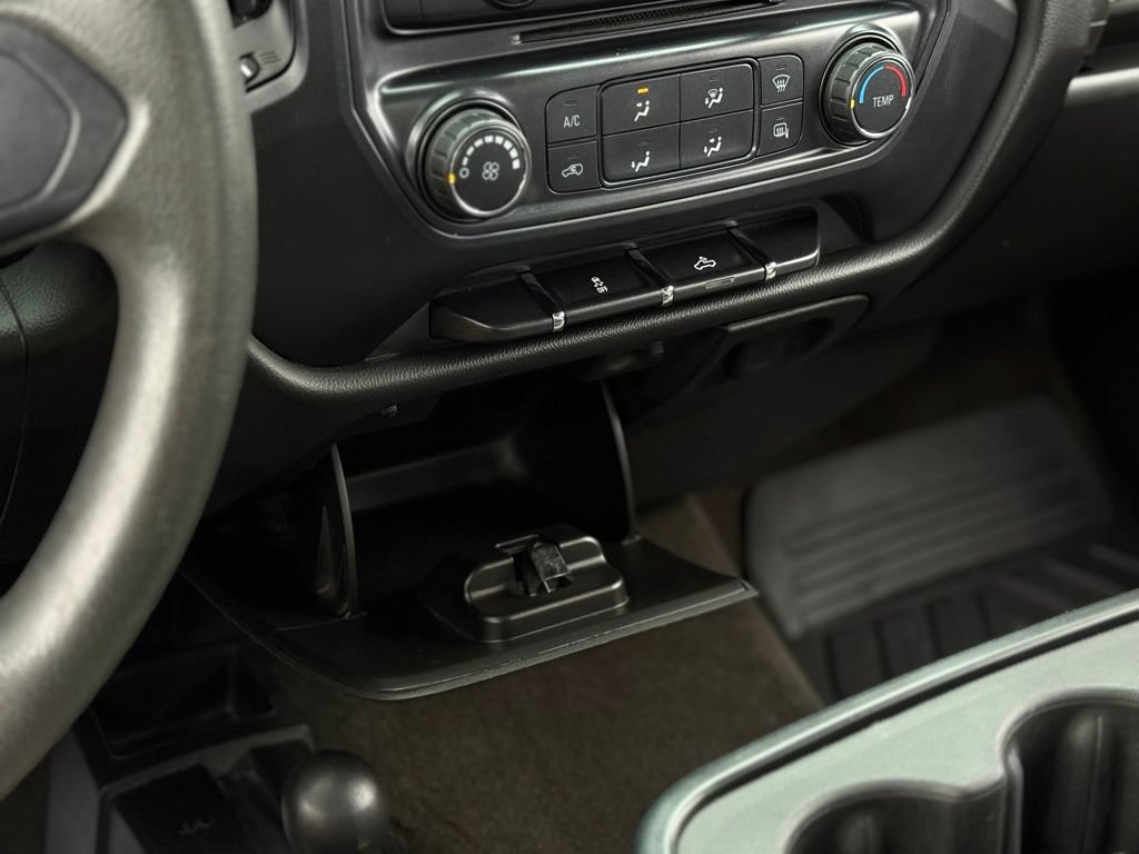 Used 2015 Chevrolet Silverado 1500 LS AWD/4WD image 18