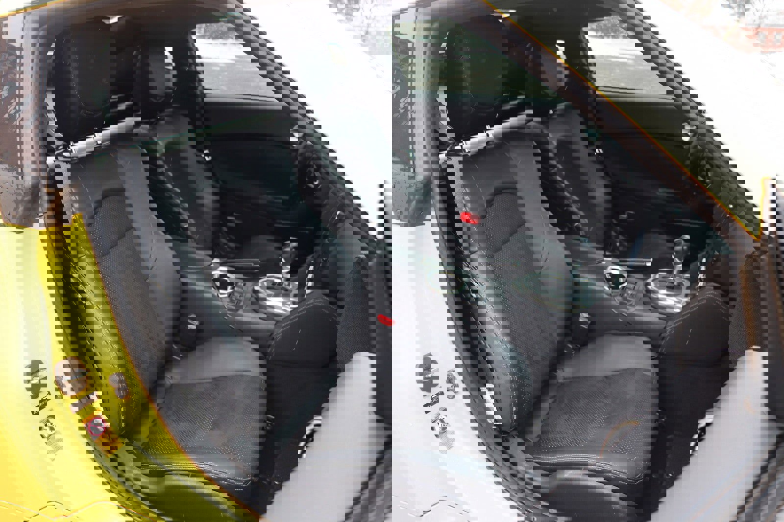 Used 2009 Nissan 370Z Touring w/ Sport Pkg image 13