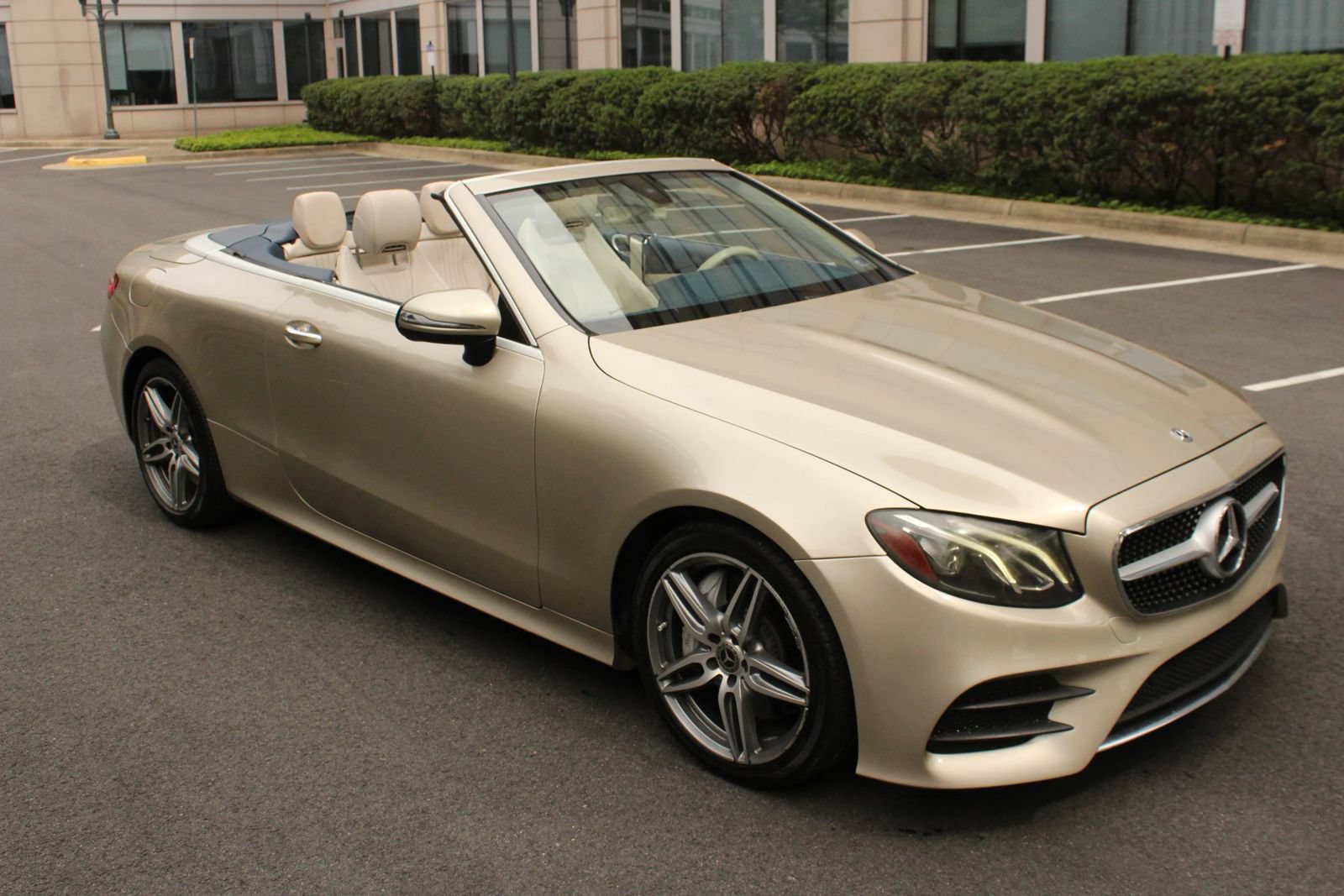 Used 2019 Mercedes-Benz E 450 Cabriolet w/ Premium 1 Package image 3
