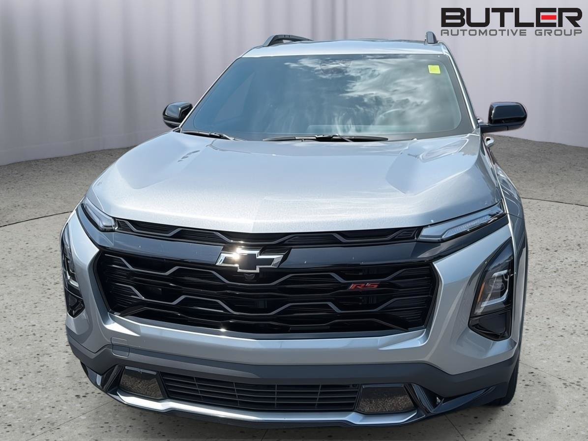 Used 2026 Chevrolet Equinox RS w/ Convenience Package III FWD image 4