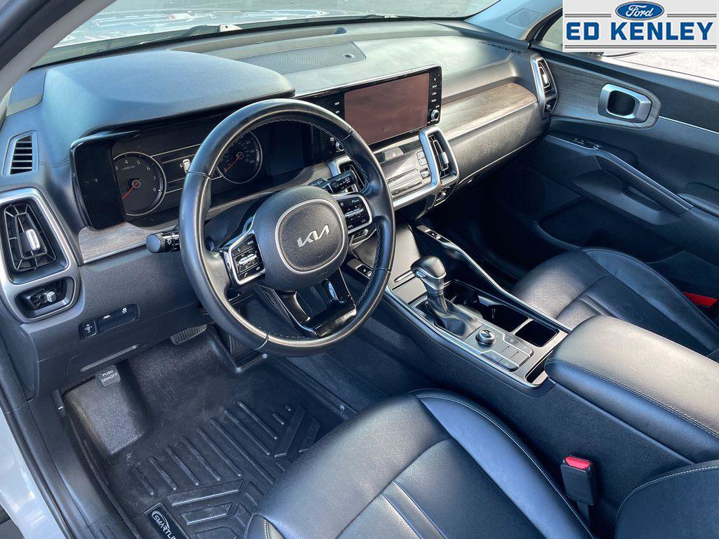 Used 2022 Kia Sorento S image 4