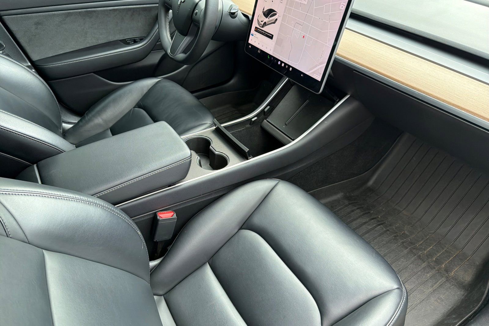 Used 2019 Tesla Model 3 Standard Range Plus image 15