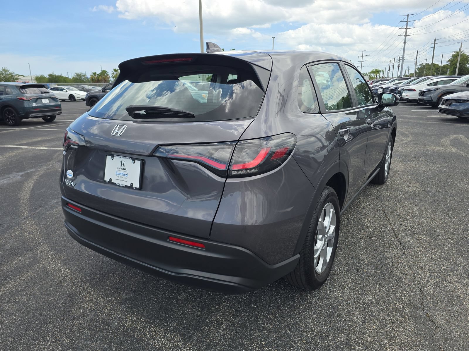 Certified 2025 Honda HR-V LX image 4