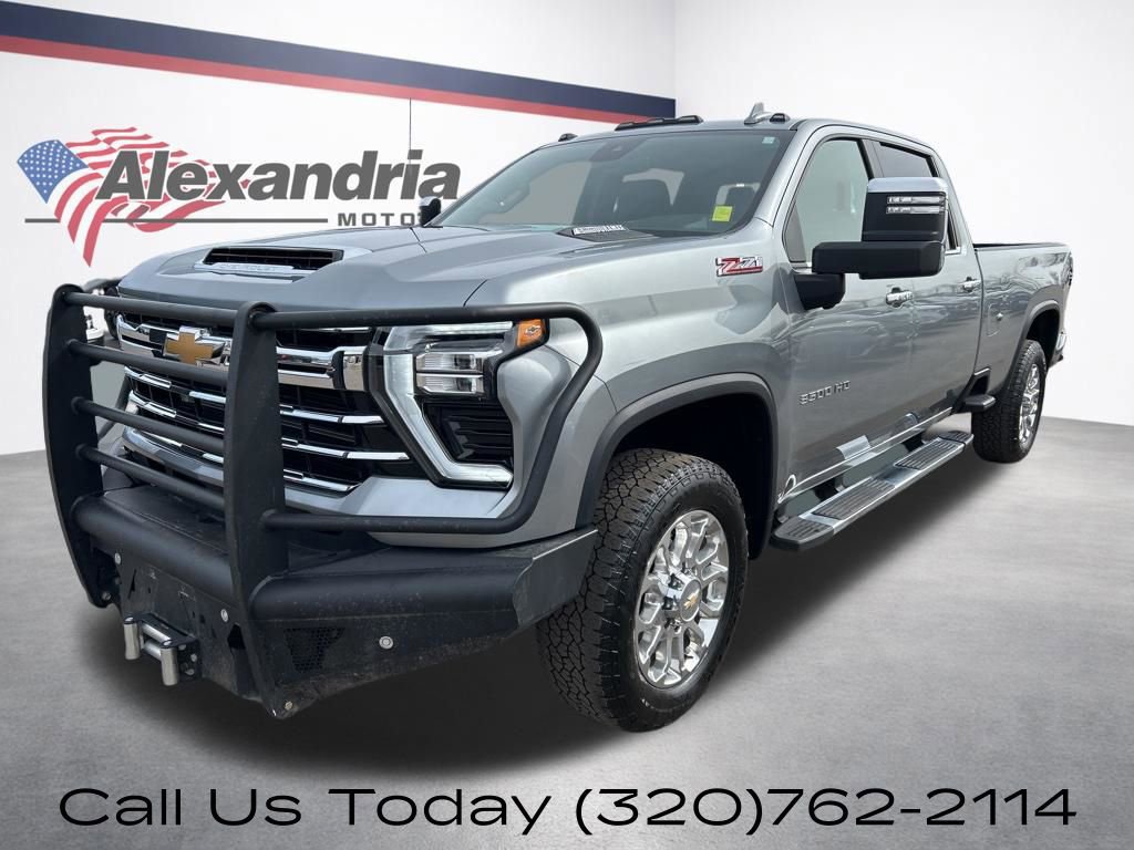 Certified 2025 Chevrolet Silverado 3500 LTZ w/ LTZ Convenience Package image 1