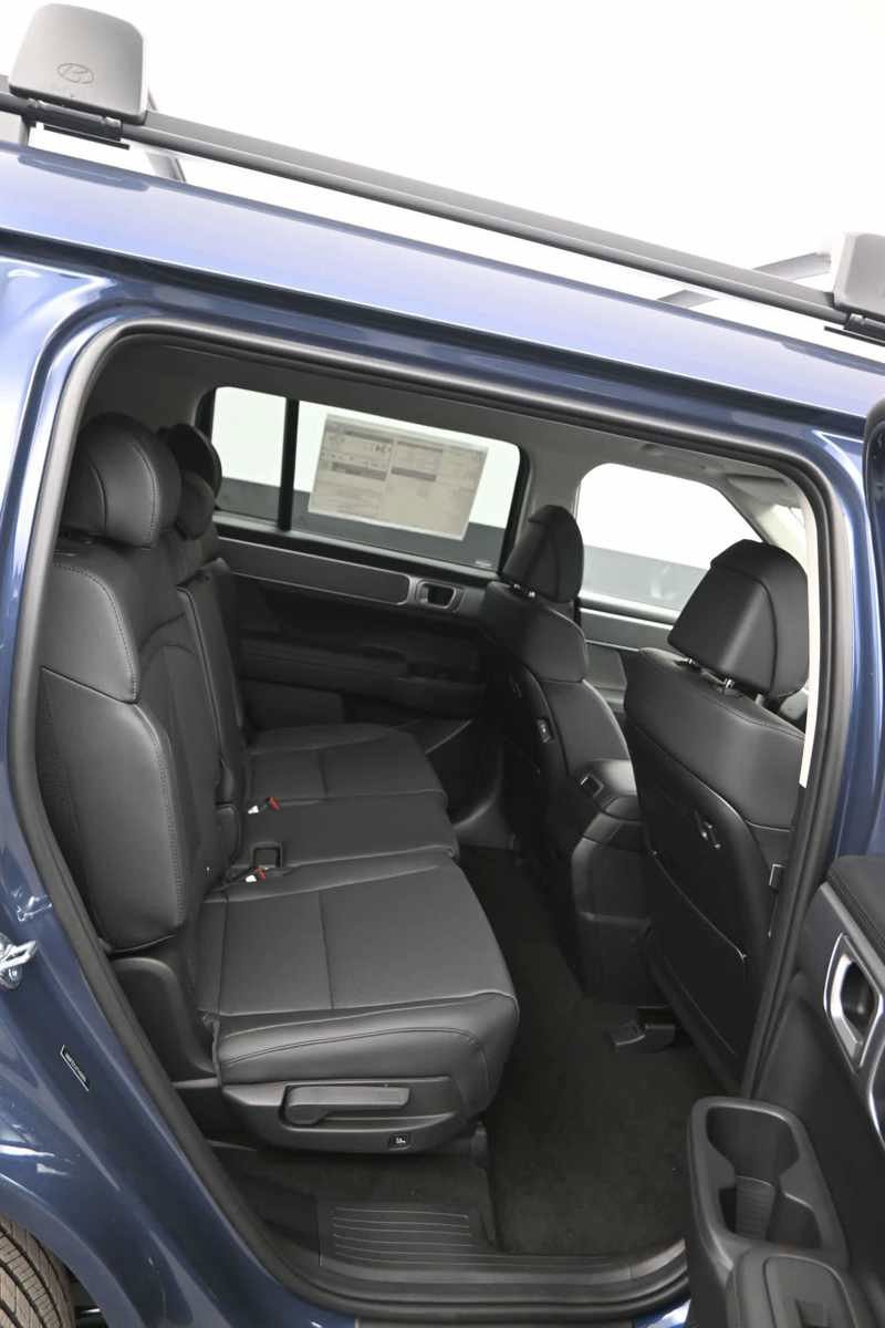 New 2026 Hyundai Santa Fe SEL AWD/4WD image 12