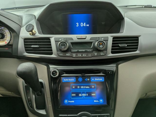 Used 2014 Honda Odyssey EX-L image 18