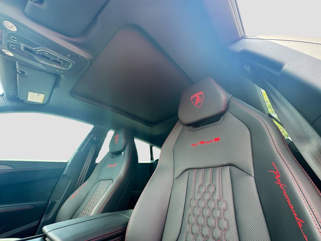 Used 2024 Lamborghini Urus Performante image 58