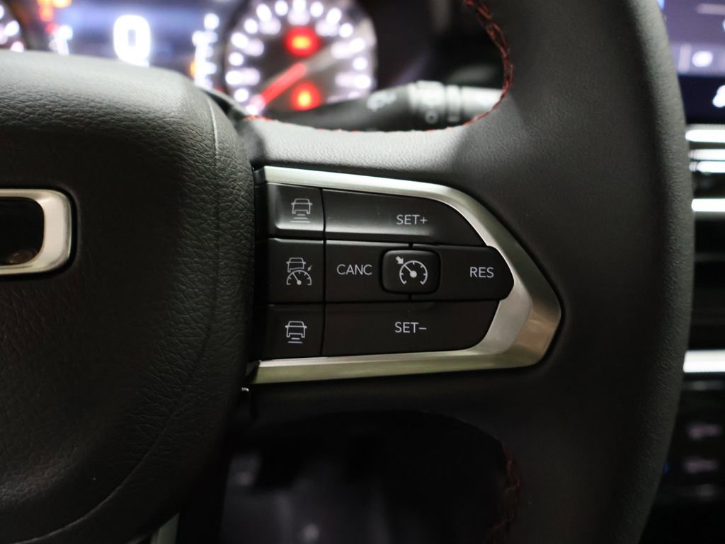 New 2026 Jeep Compass Trailhawk image 25