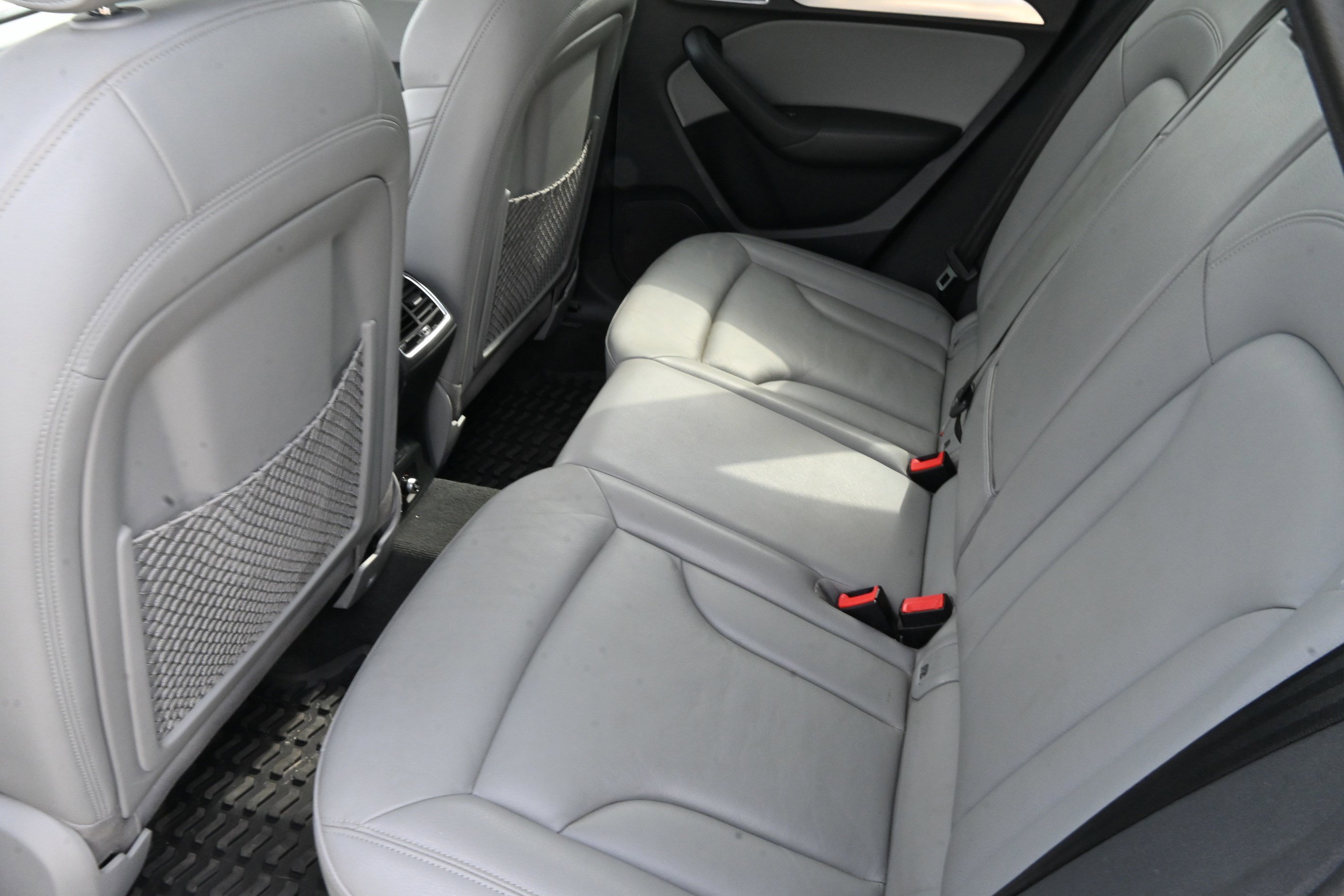 Used 2018 Audi Q3 2.0T Premium w/ Convenience Package image 13