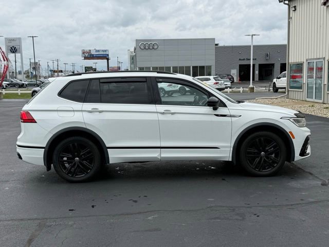 Used 2022 Volkswagen Tiguan SE R-Line FWD image 8