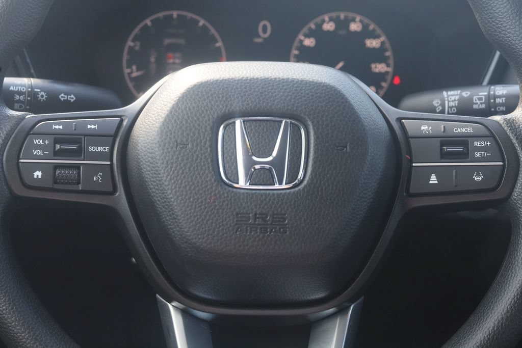 Used 2025 Honda CR-V LX image 5