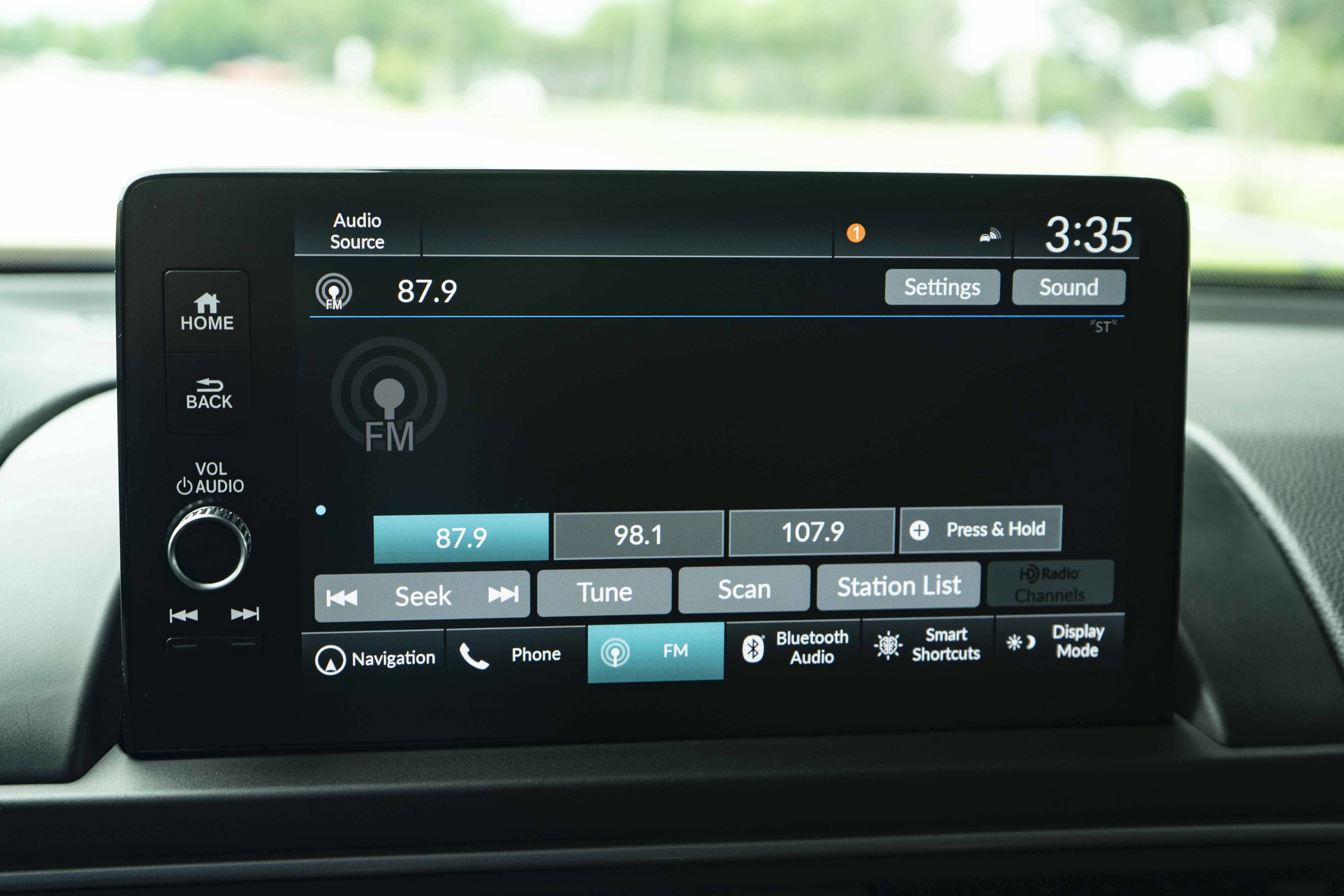 Certified 2025 Honda Pilot Elite image 31