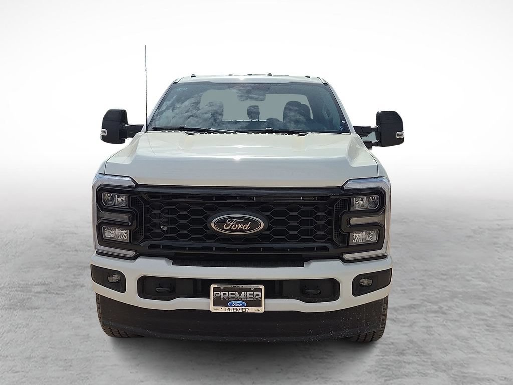 New 2026 Ford F350 Lariat w/ Black Appearance Package AWD/4WD image 3