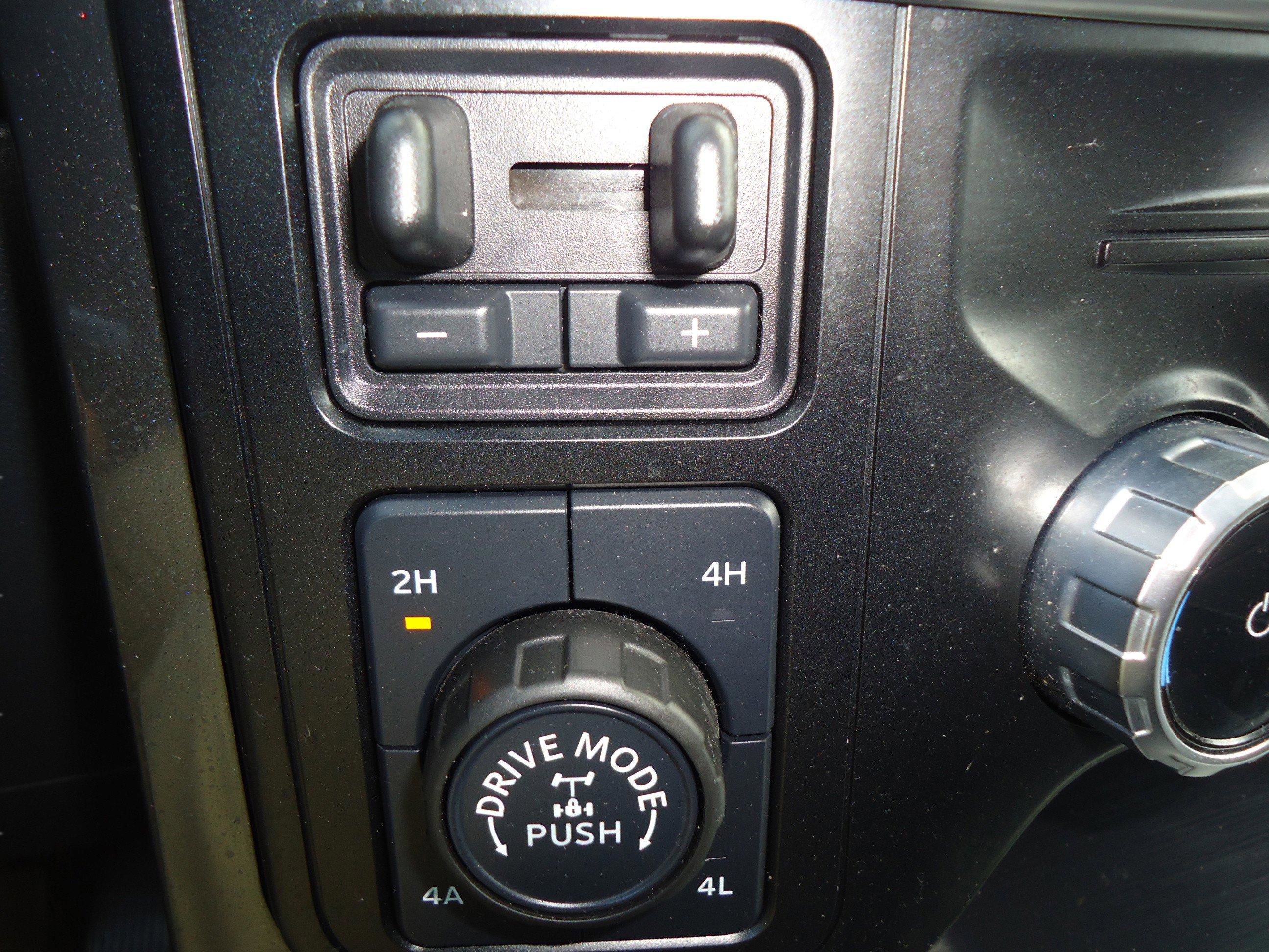 Used 2023 Ford F150 Lariat w/ Equipment Group 502A High image 23