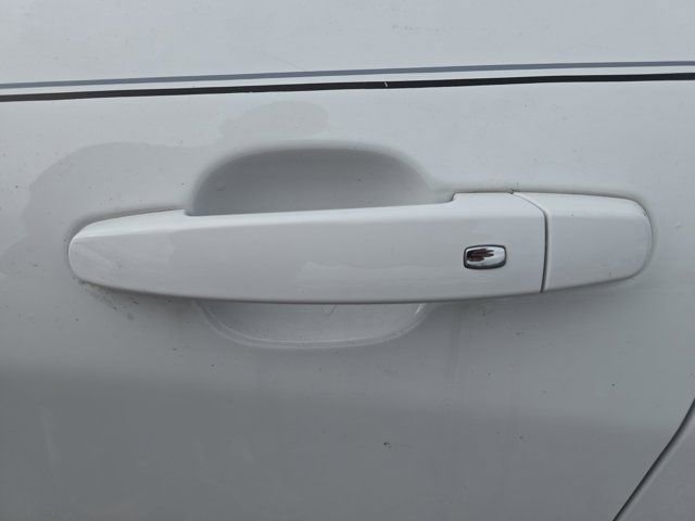 Used 2024 Chevrolet Equinox LT image 10