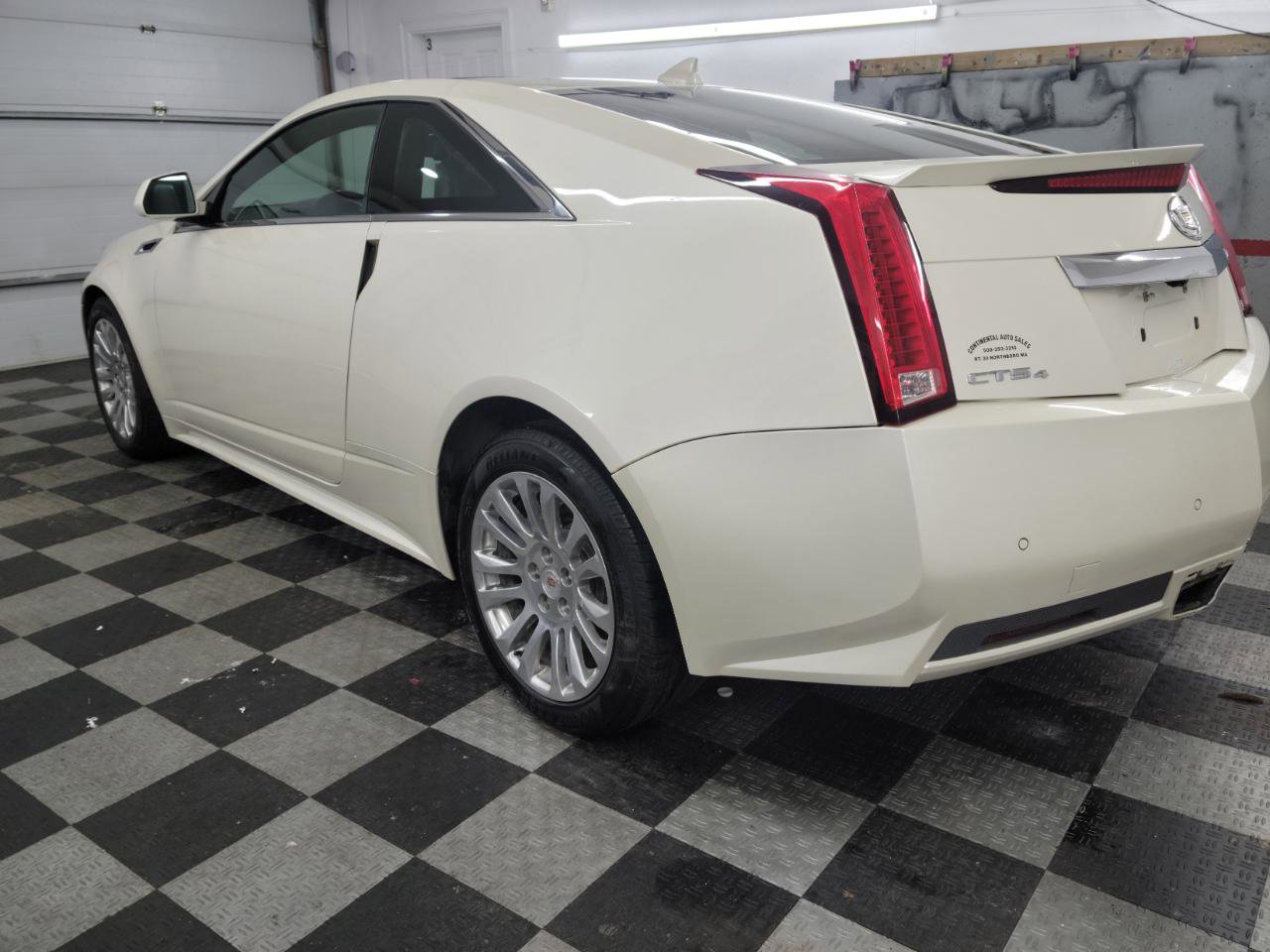 Used 2014 Cadillac CTS Performance AWD/4WD image 3