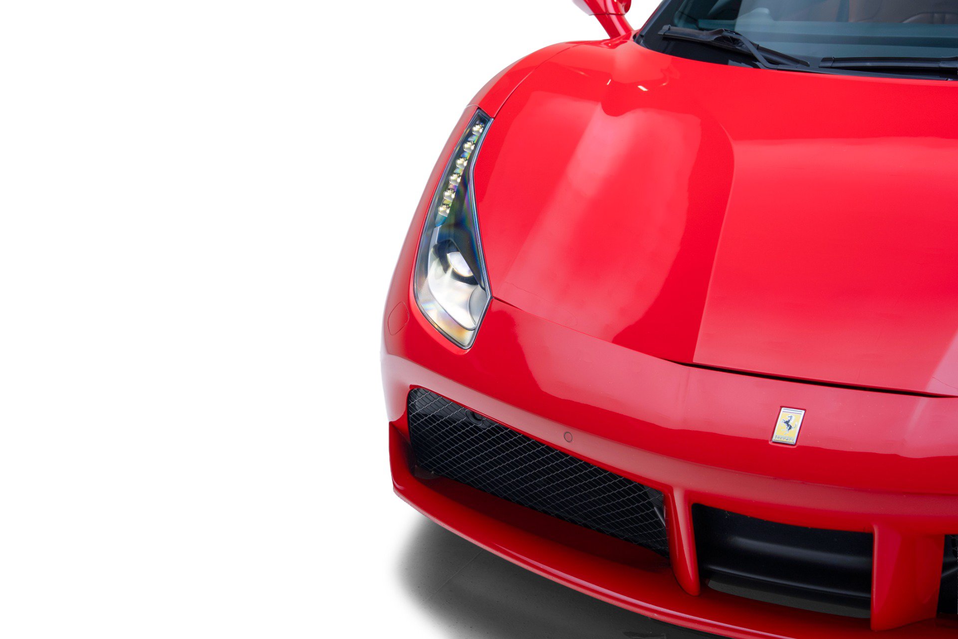 Used 2016 Ferrari 488 GTB RWD image 15