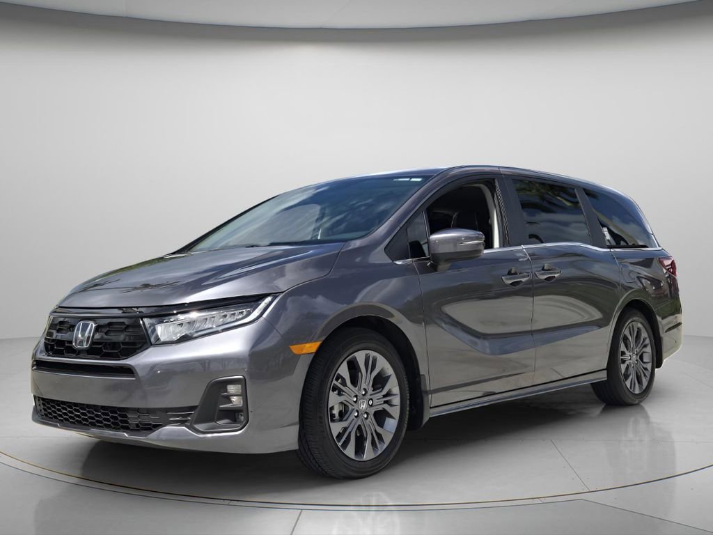 Certified 2026 Honda Odyssey Touring image 9
