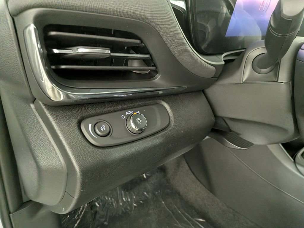 New 2026 Buick Envista Preferred image 16