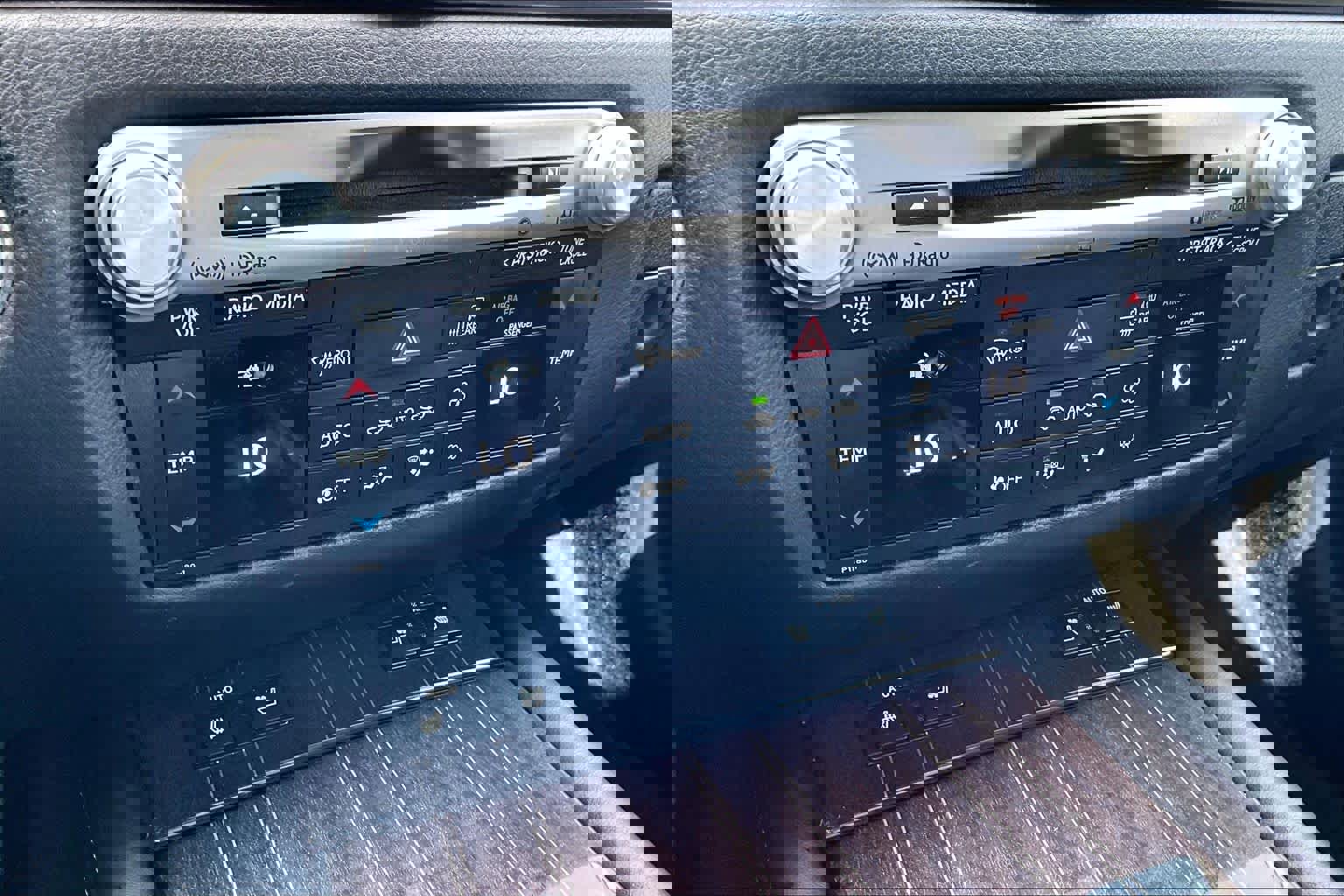 Used 2018 Lexus GS 350 AWD w/ Premium Package image 36