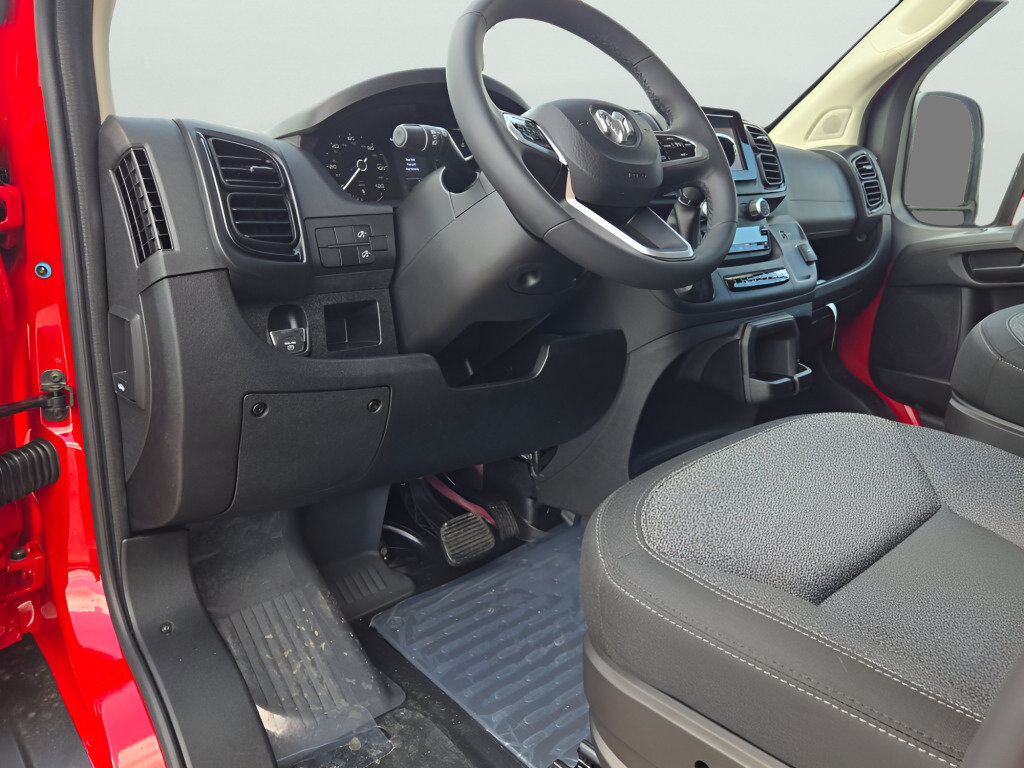 New 2026 RAM ProMaster 1500 w/ Cold Weather Group FWD image 23
