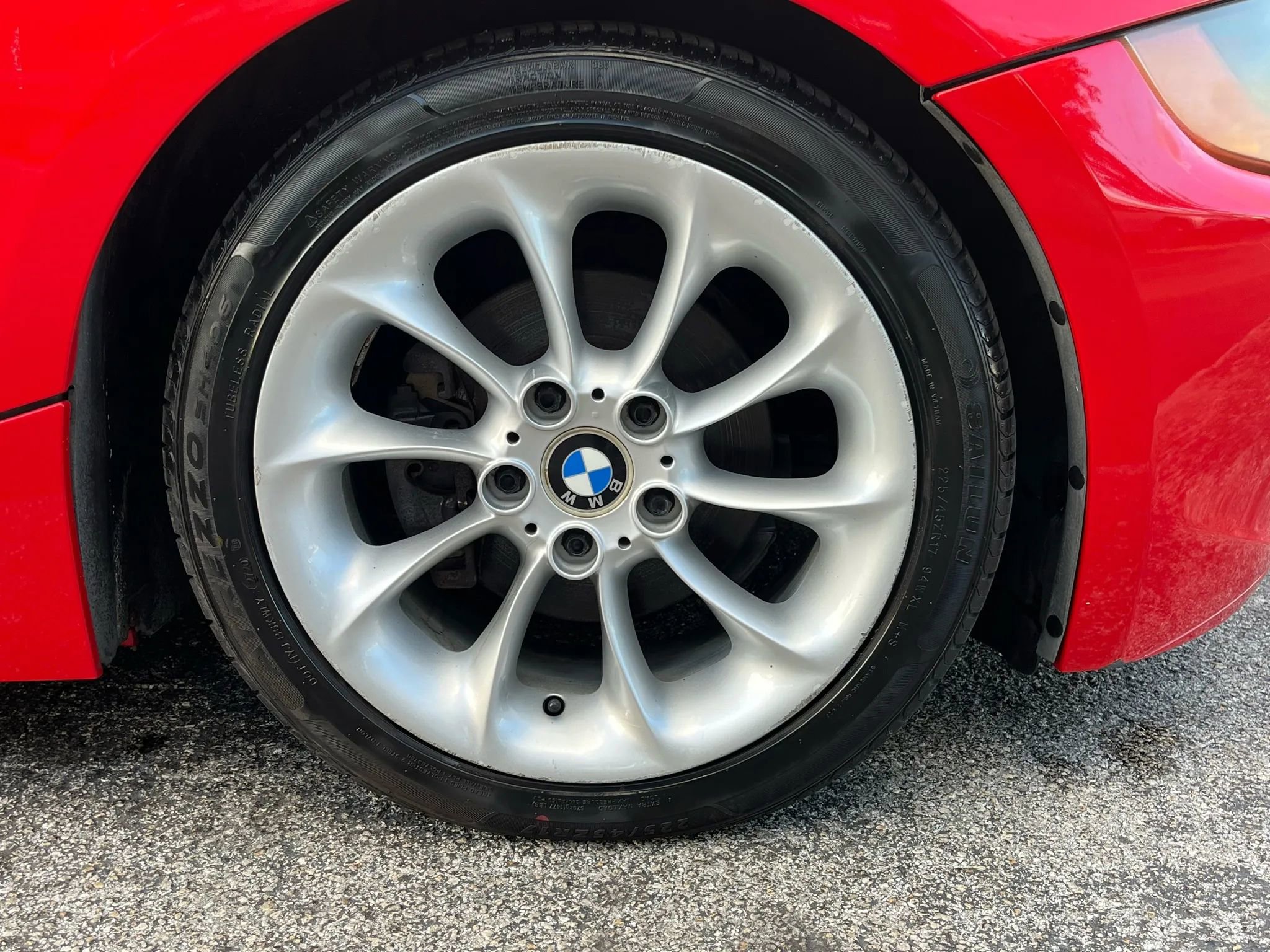 Used 2004 BMW Z4 2.5i image 11