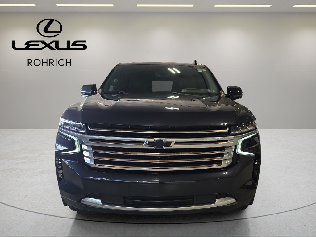 Used 2023 Chevrolet Tahoe High Country w/ Premium Package 2 AWD/4WD image 2