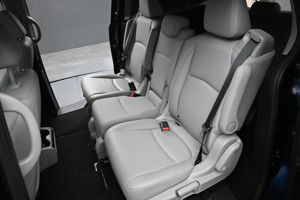 Certified 2024 Honda Odyssey EX-L image 19