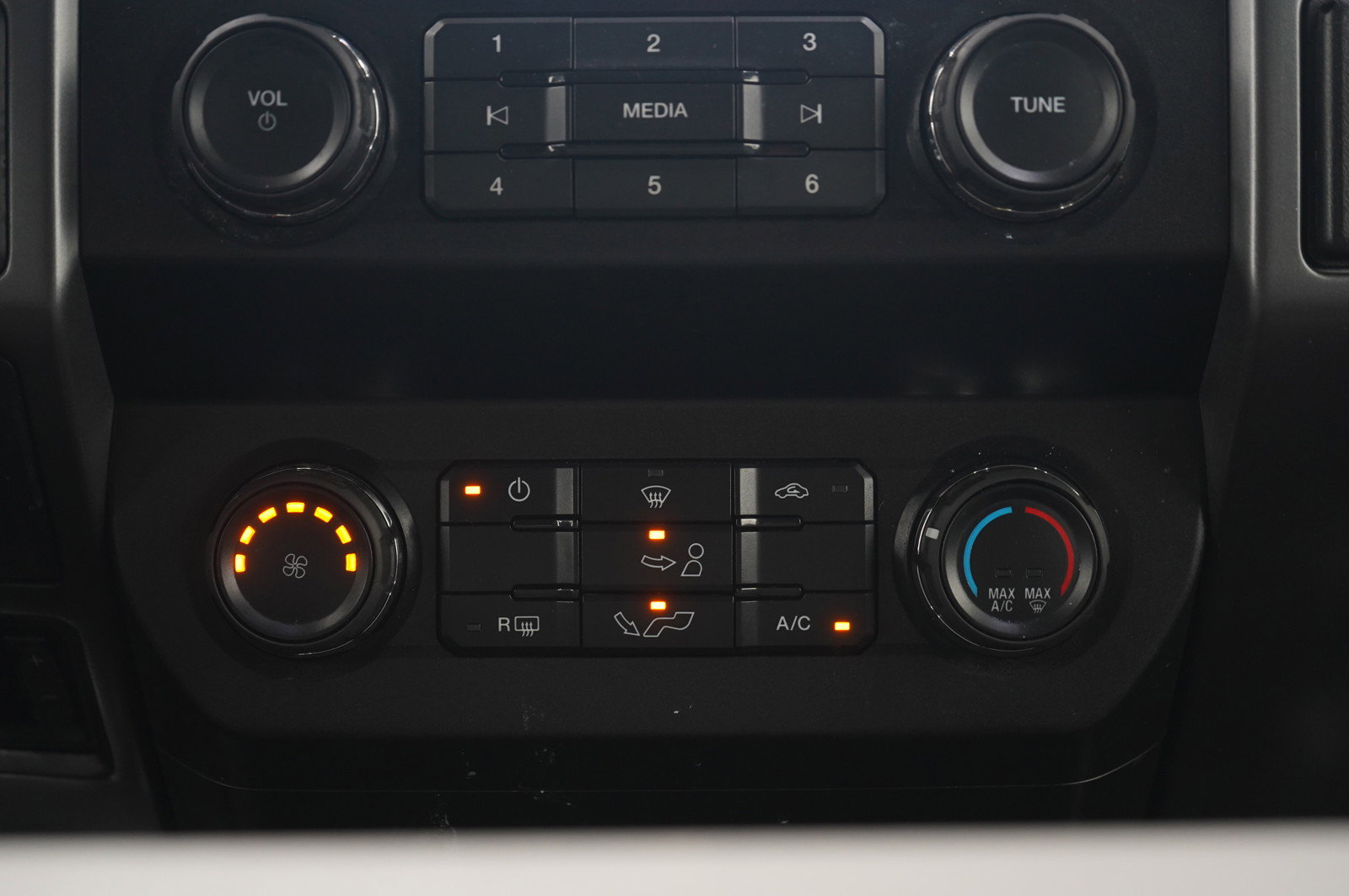 Used 2019 Ford F150 XLT w/ Equipment Group 301A Mid image 15