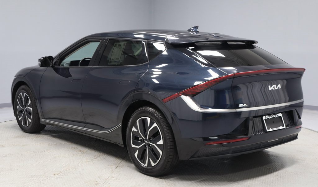 Used 2022 Kia EV6 Wind image 8