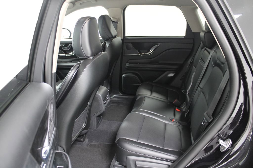 New 2026 Lincoln Corsair Premiere image 25