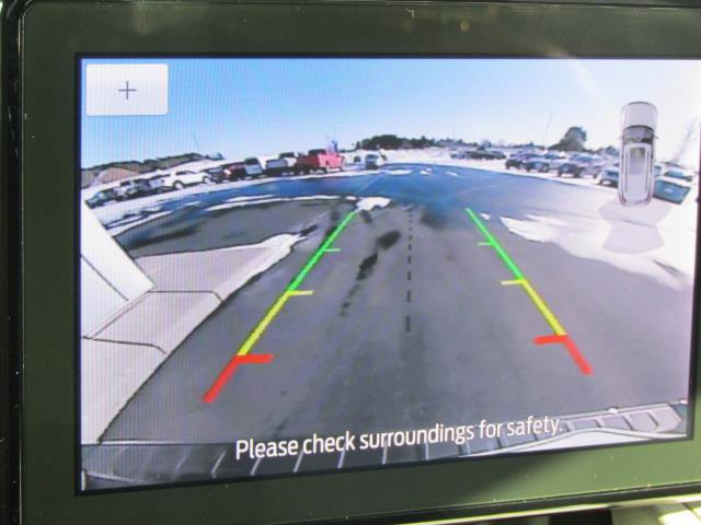 Used 2023 Ford Explorer XLT w/ Equipment Group 202A image 23