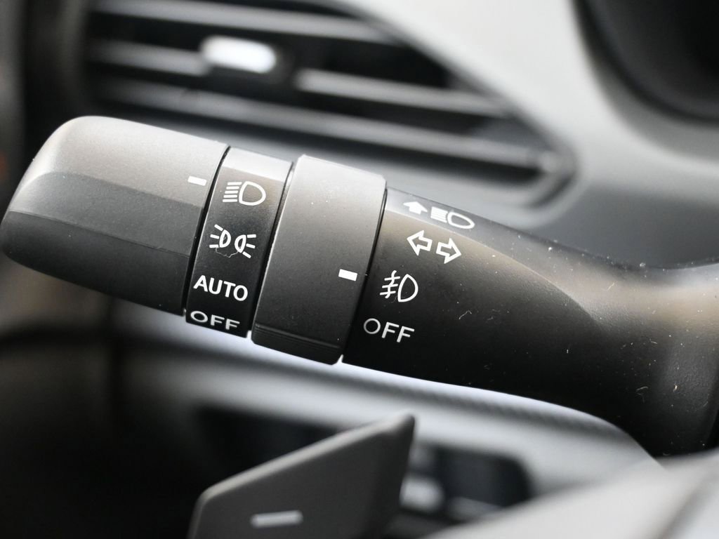 New 2026 Subaru Crosstrek 2.5i Limited w/ Crosstrek Mirror Package image 28