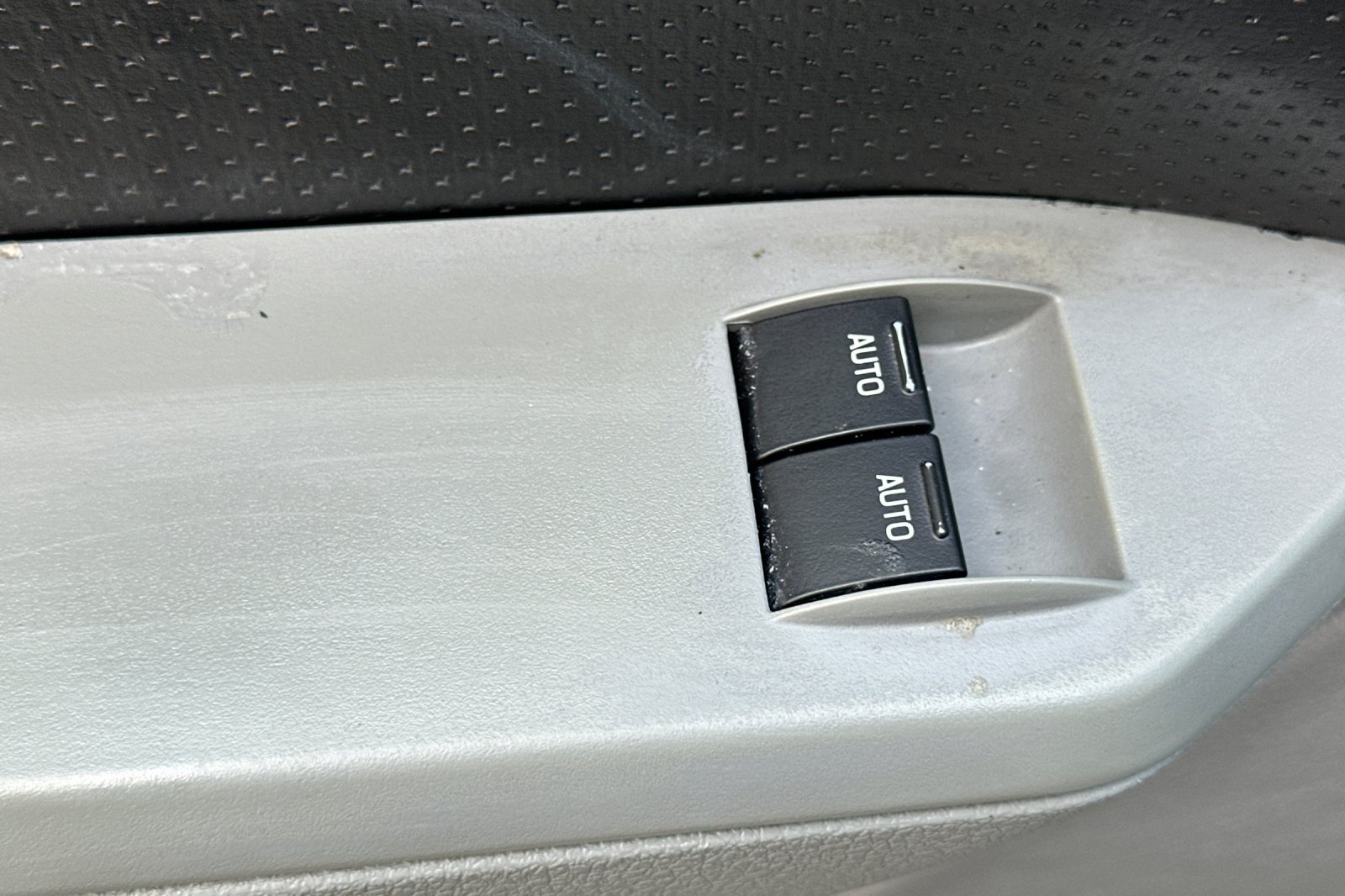 Used 2008 Ford Mustang GT RWD image 12