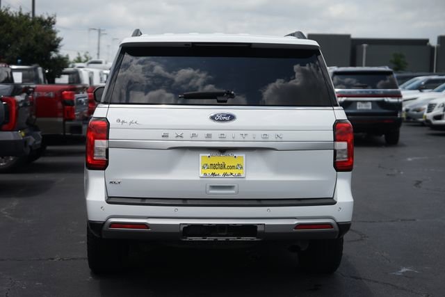 Used 2022 Ford Expedition XLT RWD image 7