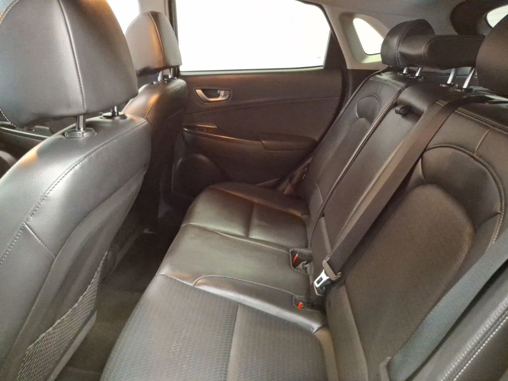Used 2020 Hyundai Kona Limited image 14
