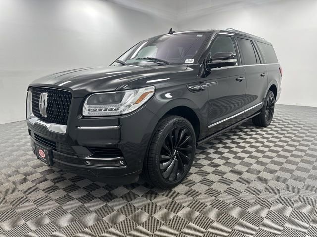Used 2020 Lincoln Navigator L Reserve w/ Equipment Group 208A Reserve AWD/4WD image 3
