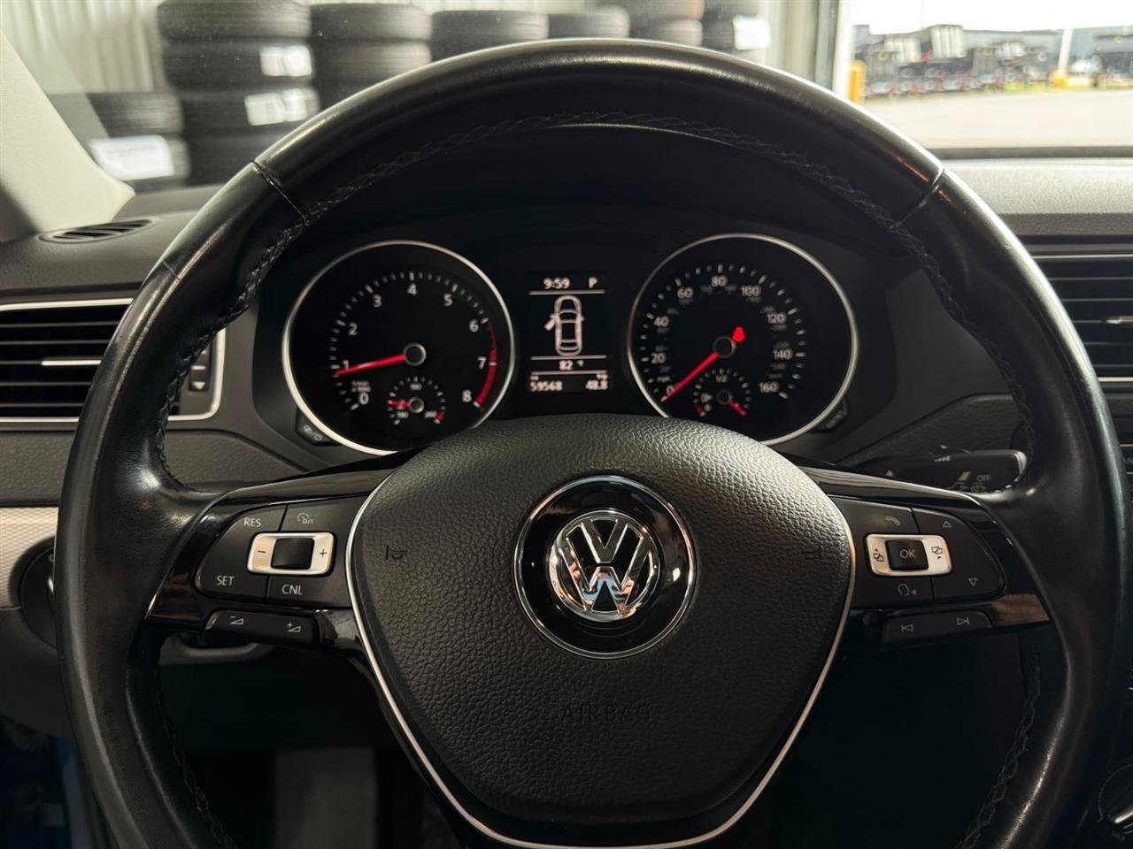 Used 2017 Volkswagen Jetta SE FWD image 22
