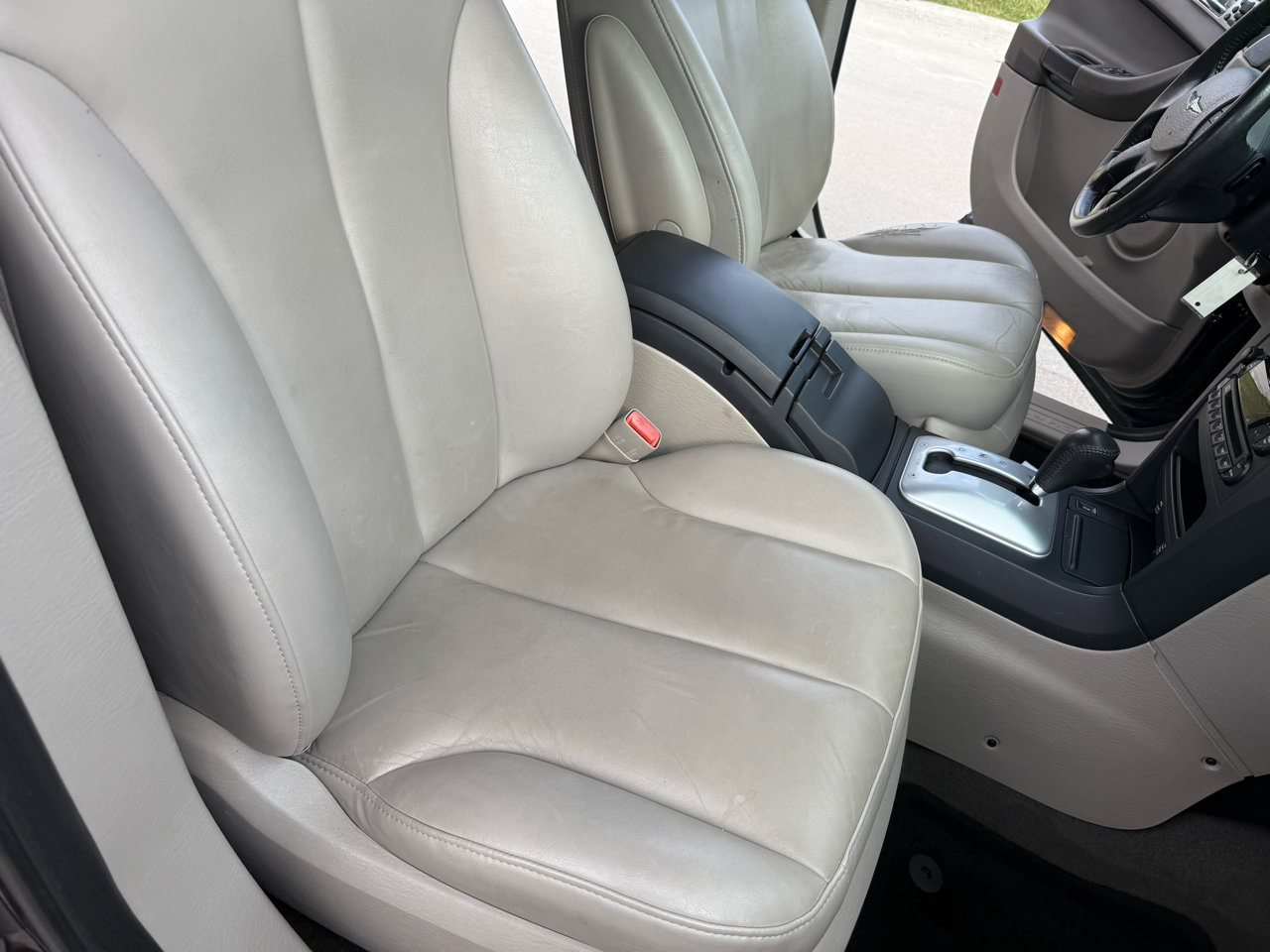 Used 2004 Chrysler Pacifica 2WD image 27