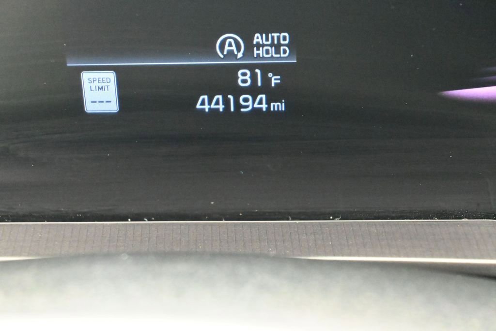 Used 2024 Kia Telluride LX FWD image 32